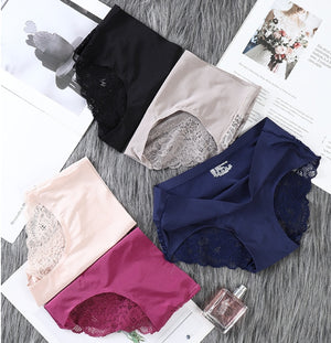 Mutandine intere in pizzo