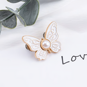 ✨Confezione da 4 bottoni a farfalla staccabili🦋