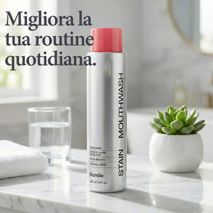 Collutorio potente che rimuove le macchie: rende i denti più bianchi ad ogni risciacquo