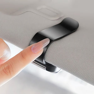 Supporto multifunzionale per occhiali da auto