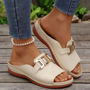 Pantofole aperte in pelle artificiale