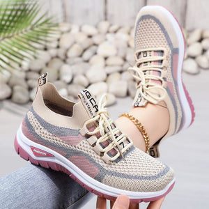 Scarpe casual da donna con lacci bassi in rete